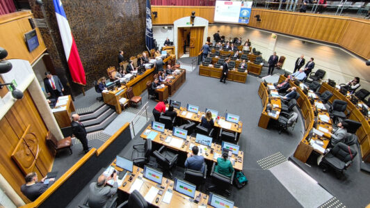 Senadores proponen sancionar penalmente el reclutamiento de menores de edad por organizaciones criminales