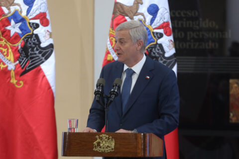 Presidente Kast cancela viaje a Trapacá ante la llegada del sistema frontal