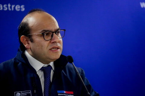 RM: Gobierno prepara evacuación preventiva de campamentos por riesgo de crecidas