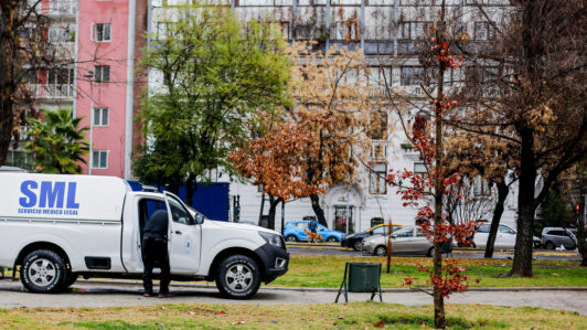 Sistema frontal: Reportan muerte de hombre en situación de calle en el Parque Forestal