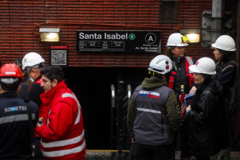 Siguen los trabajos en la Estación Santa Isabel por tren quemado: Vagón había tenido su revisión mayor a principios de año