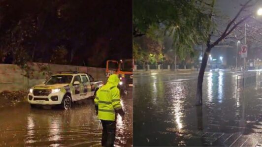 Reportan anegamientos, acumulación de agua y tránsito suspendido en distintos puntos de la Región Metropolitana por lluvias