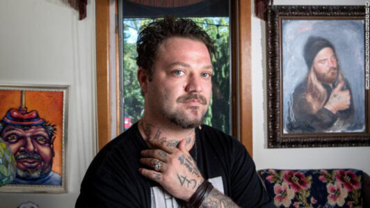 Bam Margera descarta una reunión de Jackass y afirma que nunca quiere volver a ver a Johnny Knoxville