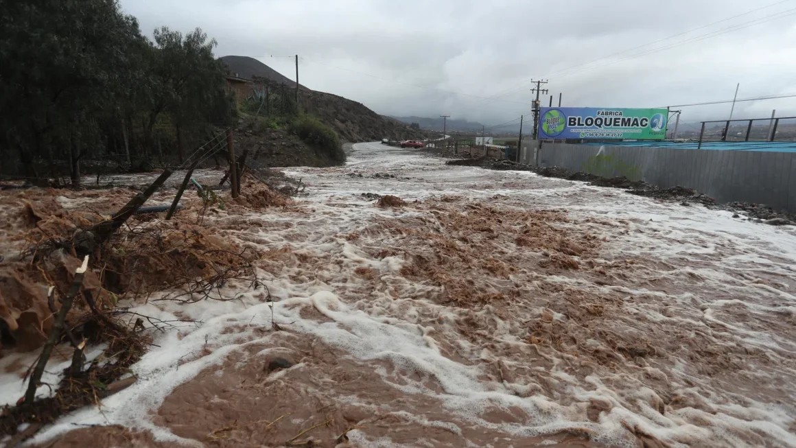 Llega a Chile y América Latina el "Súper Niño" más potente en décadas: Así se preparan los países