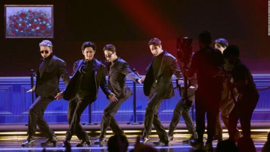 Diputado Achurra (FA) oficiará al Ministerio del Deporte tras la negativa a realizar los conciertos de BTS en el Estadio Nacional