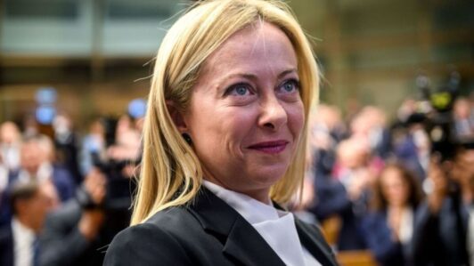Italia: Oposición pide la renuncia de la primera ministra Meloni tras su primera derrota por la ley electoral