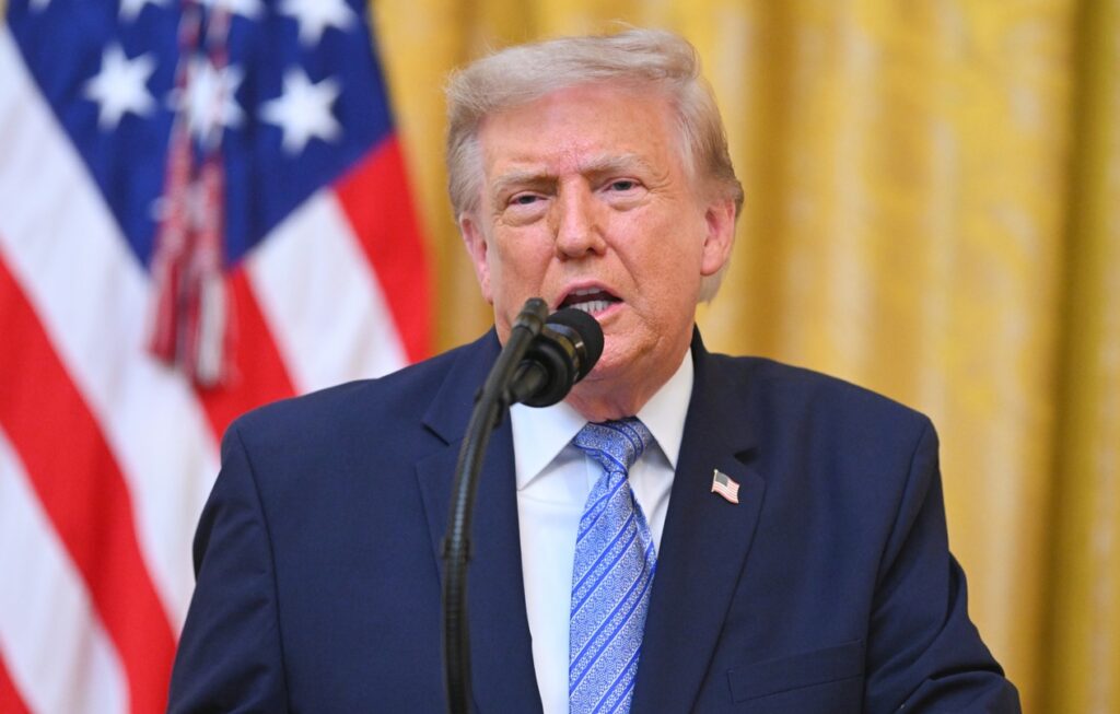Trump afirma que la CIA detectó un plan de Maduro para alterar las elecciones de 2017