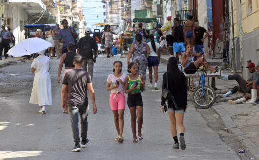Cuba proyecta un nuevo máximo de cortes eléctricos con el 72 % del país afectado