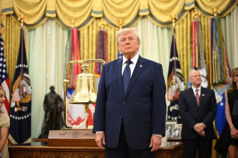 Irán tilda a Trump de 