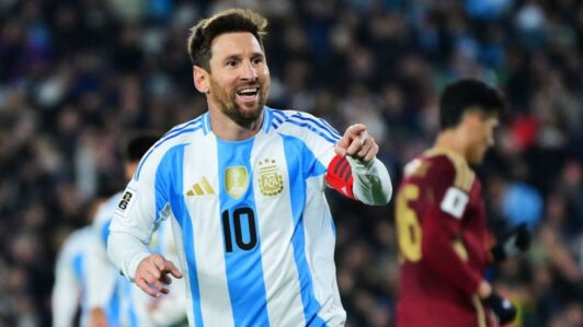 Messi hace historia: Juega su tercera final como titular en una Copa del Mundo