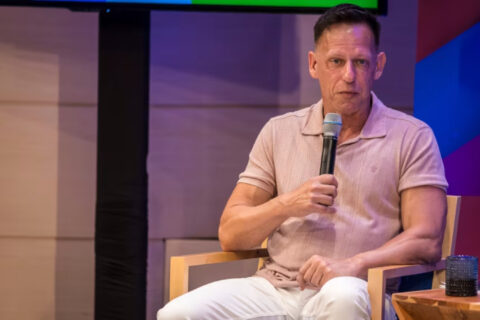 Peter Thiel acusa al Papa León XIV de actuar como 