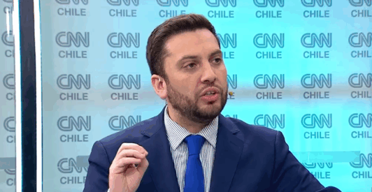 Presidente del PPD replica a biministro Alvarado tras cuestionar liderazgos de la oposición: 