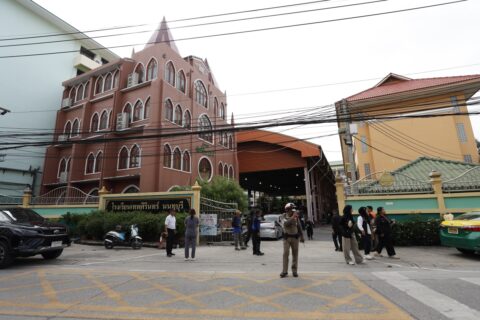Tiroteo en Tailandia: Estudiante ataca a sus abuelos y a cinco docentes en su colegio