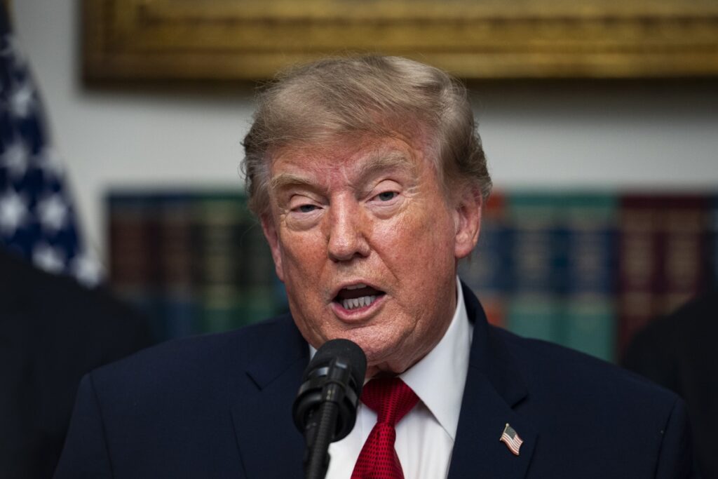 Presidente Trump anuncia ofensiva económica contra Irán: 