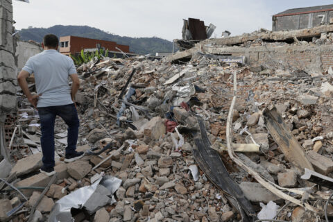Cancillería reúne antecedentes para asistir a familia de niño chileno fallecido en terremoto de Colombia