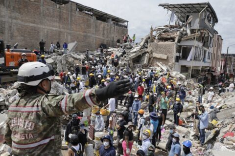 Terremoto en Colombia: Gobierno confirma al menos 239 muertos y 3.755 heridos
