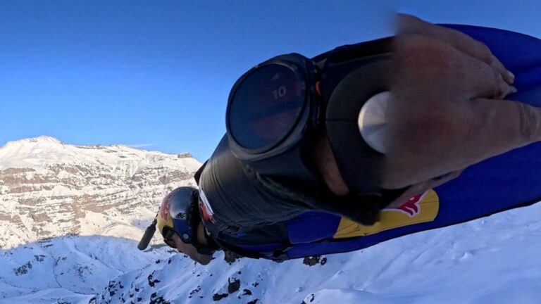 Sebastián “Ardilla” Álvarez vuelve a desafiar los límites: Del salto en el Monumental a los 14.500 pies sobre Valle Nevado