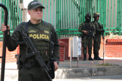 Explosión de vehículo bomba deja 11 heridos en Cúcuta a días del cambio de mando presidencial en Colombia