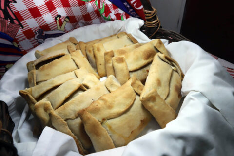 Fiestas Patrias 2026: ¿Cuál es la mejor empanada? Los tres primeros lugares están en Santiago, Conchalí y Pudahuel, según Indupan