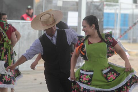 ¿Lloverá en Fiestas Patrias? Advierten que septiembre será un mes 