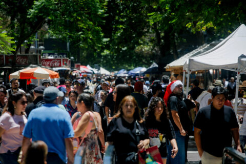 Cerca del 60% de los migrantes en Chile vive en la Región Metropolitana, según informe del SJM