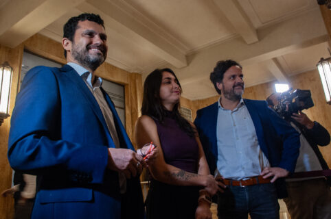 Frente Amplio ingresa oficios a Contraloría, SEA, Sernageomin y Hacienda por eventuales conflictos de interés del ministro Quiroz