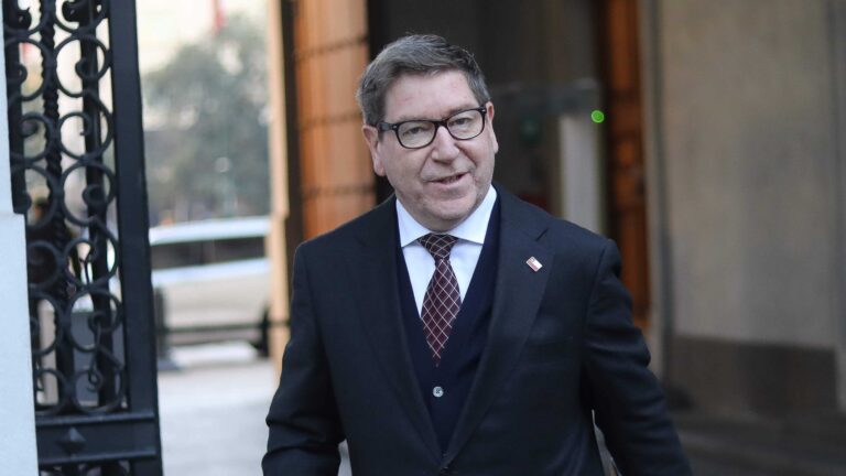 Ministro Mas aborda números rojos en crecimiento de segundo trimestre de 2026: 