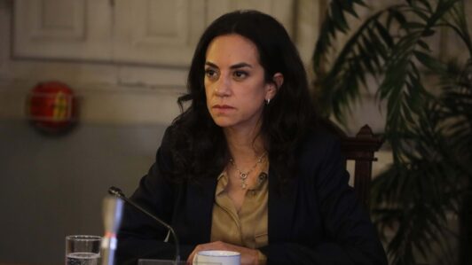 Presidenta del Senado llama a tramitar con 