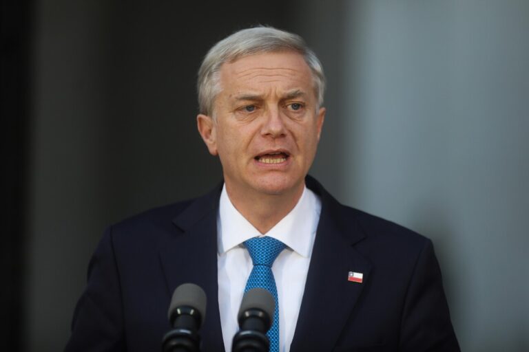 Presidente Kast anuncia en cadena nacional reforma constitucional y más de 30 proyectos de seguridad: “Habrá algunos que querrán oponerse a esta agenda, pero no hay marcha atrás”
