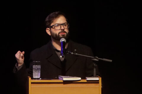 Boric llama a la autocrítica en la izquierda por triunfo de Kast y rechazo: “Tras una derrota tan categórica, tenemos el deber de reflexionar si queremos volver a ser mayoría”