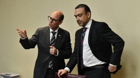 Comisión de Seguridad del Senado priorizará 10 proyectos clave tras acuerdo entre Bianchi y Arrau