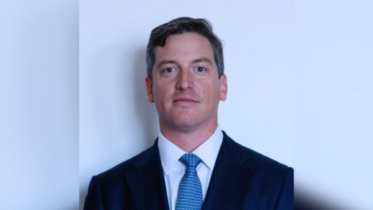 Sebastián Vallebona asume como nuevo subsecretario de Hacienda tras salida de Juan Pablo Rodríguez