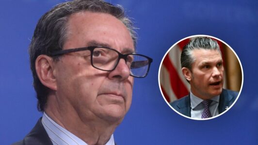 “No somos el patio trasero de nadie”: Ministro Barros tras polémico discurso del secretario de Guerra de Estados Unidos