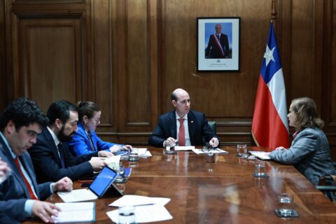 Tras reunión con ministro Arrau: UDI descarta que el Gobierno evalúe plebiscito y pide ajustes a reforma para asegurar su aprobación