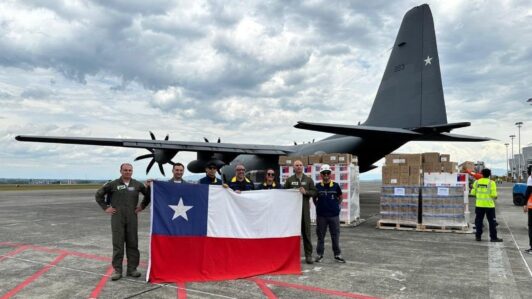 Aterriza en Colombia avión de la FACh con cerca de 20 toneladas de ayuda humanitaria