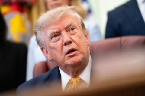 Posible lavado de dinero: Banco defiende cierre de cuentas de la Organización Trump