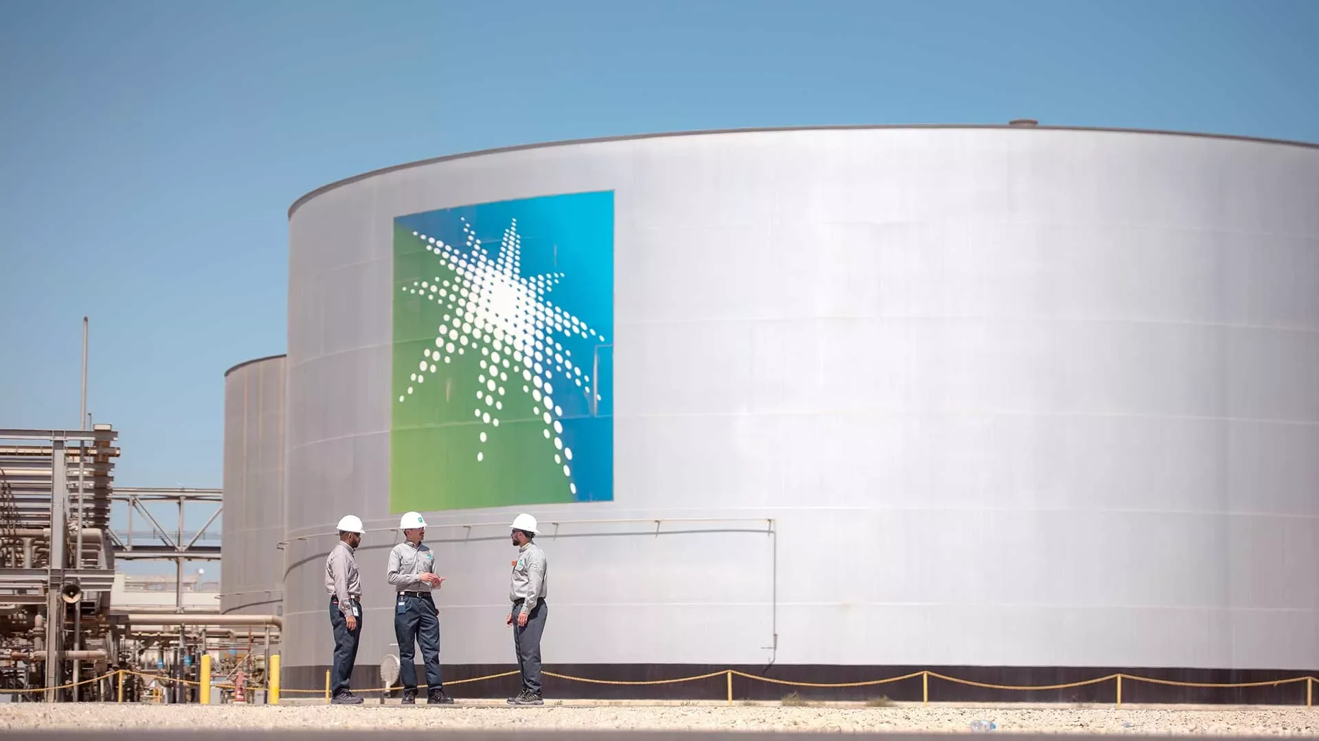 Aramco reporta utilidad ajustada de US$ 33.385 millones en el segundo trimestre, un 32,5% más que en 2025