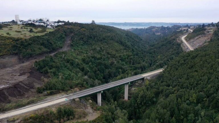 Abren bypass Castro-Chonchi: Vía tiene 16 kilómetros de extensión y busca mejorar la conectividad de la Isla Grande de Chiloé