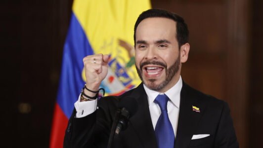 De la Espriella da por terminadas las conversaciones con tres grupos armados en Colombia: 