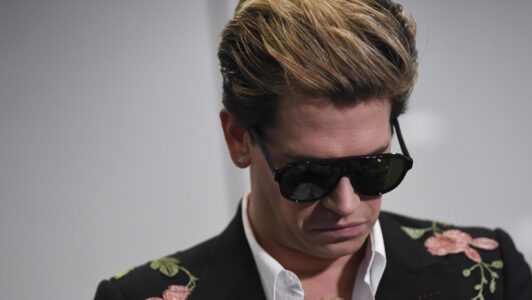 Deportan a Reino Unido al ultraderechista Milo Yiannopoulos tras ser detenido por ICE