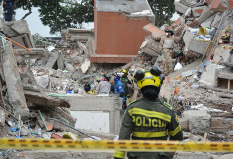 Colombia: Aumenta a 314 la cifra de fallecidos a 10 días del terremoto de magnitud 7,4