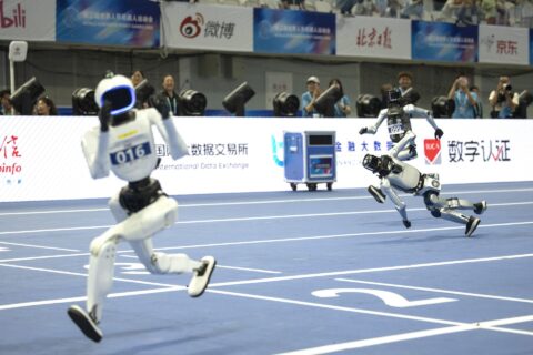 Un robot humanoide corrió los 100 metros en 9,39 segundos y dejó atrás el récord de Usain Bolt