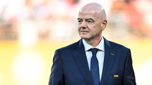 El fútbol europeo afirma haber perdido la confianza en el presidente de la FIFA y califica su plan de 