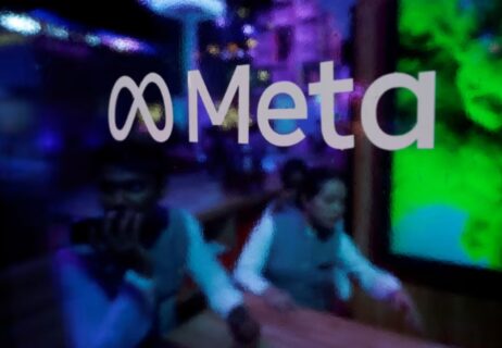Meta multada con casi mil millones de dólares, los bots ya superan a los humanos en internet y Spotify llega a 300 millones de usuarios pagos: Las noticias tech de la semana