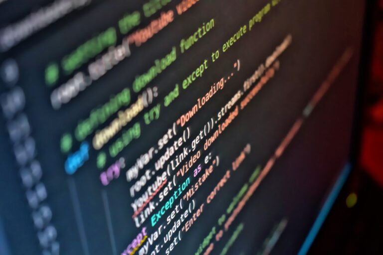 Meta lanza su primer agente de IA para programar para competir con OpenAI y Anthropic