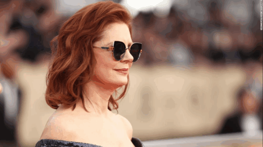Detienen a las actrices Susan Sarandon y Hannah Einbinder durante protesta propalestina en Nueva York