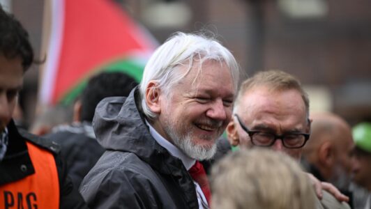 Julian Assange, fundador de WikiLeaks, vuelve a su cuenta de X luego de más de dos años sin publicar: 