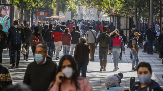 Siguen las malas noticias para la economía chilena: Banco Central informa que Imacec de julio cayó 1,5%