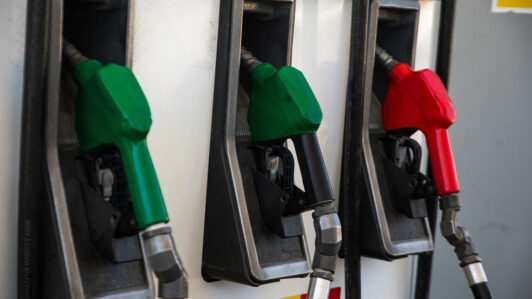Gobierno descarta supuesto plan para mezclar gasolina con etanol: 