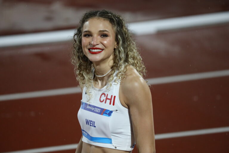 Martina Weil rompe récord sudamericano en los 400 metros y conquista el oro en los Juegos de Santa Fe